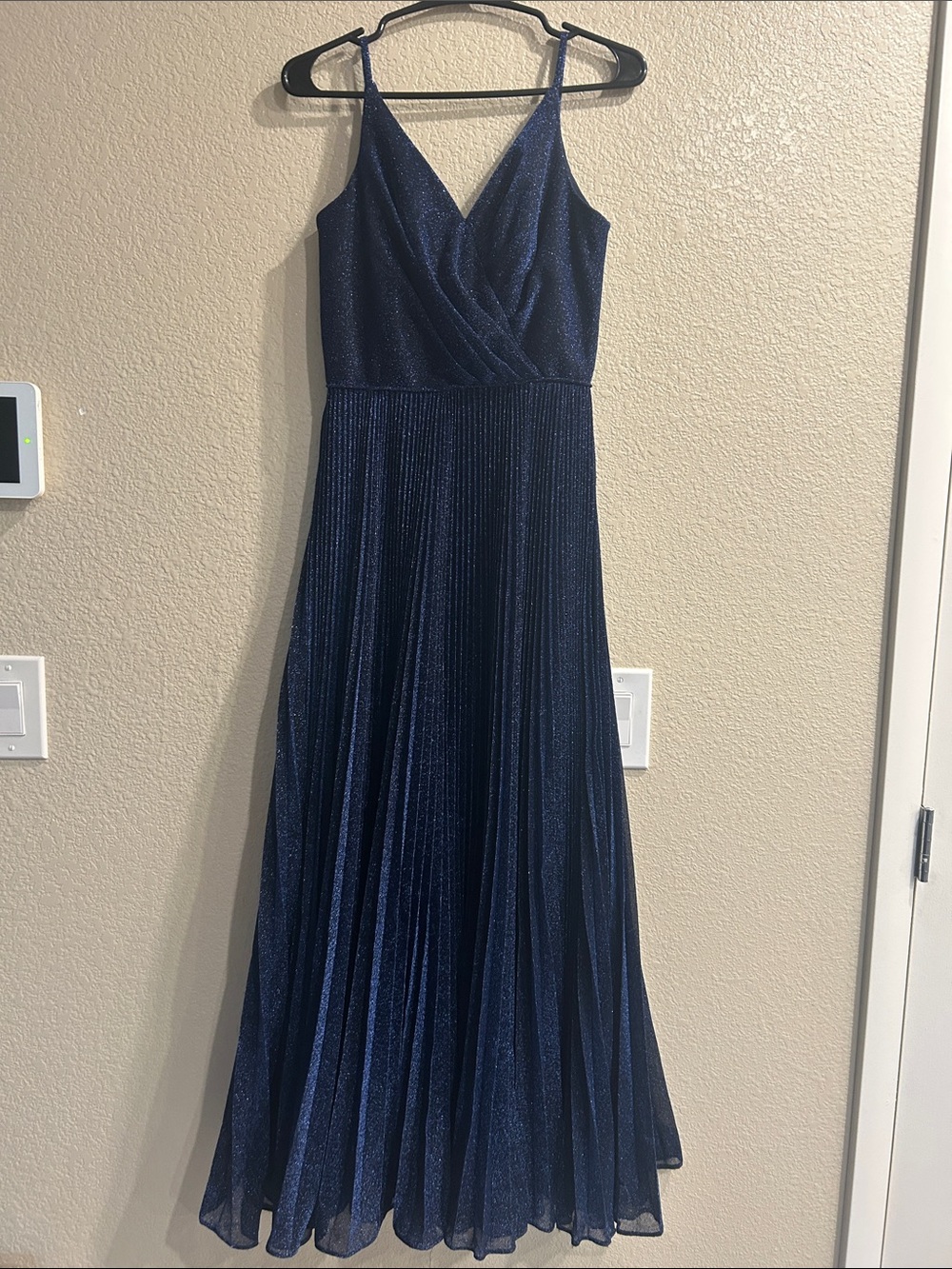Christina Wu Navy Blue Shimmer Pleated Maxi Dress Size 0